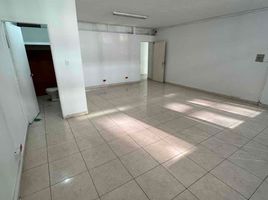 42 m² Office for rent in Dosquebradas, Risaralda, Dosquebradas