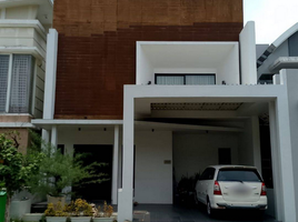 4 Habitación Villa en venta en Lakarsantri, East Jawa, Lakarsantri