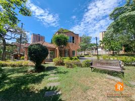 4 Habitación Villa en venta en Centro Comercial Unicentro Medellin, Medellín, Medellín