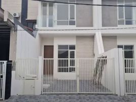 Maison 3 chambre à vendre à Gunung Anyar, East Jawa, Gunung Anyar