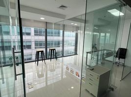 171 SqM Office for rent in Manila International Airport LRT-1, Pasay City, Makati City