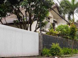 5 Kamar Rumah for sale in West Jawa, Bojongloa Kidul, Bandung, West Jawa