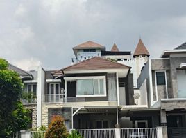 4 Schlafzimmer Villa zu verkaufen in Wiyung, East Jawa, Wiyung