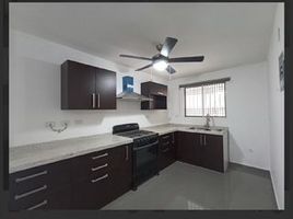 2 Schlafzimmer Villa zu verkaufen in San Nicolas De Los Garza, Nuevo Leon, San Nicolas De Los Garza