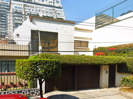 6 Bedroom House for sale in Miguel Hidalgo, Mexico City, Miguel Hidalgo, Mexico City