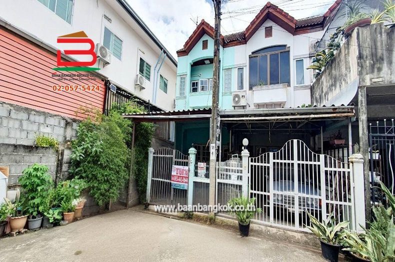 2 Bedroom Townhouse For Rent In Si Kan, Bangkok