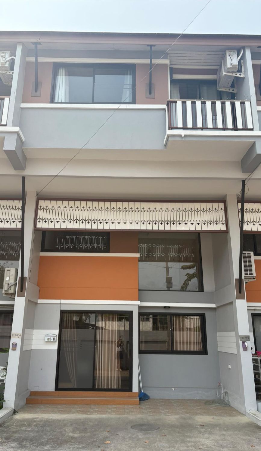 3 Bedroom Townhouse For Rent At The Greenery Loft