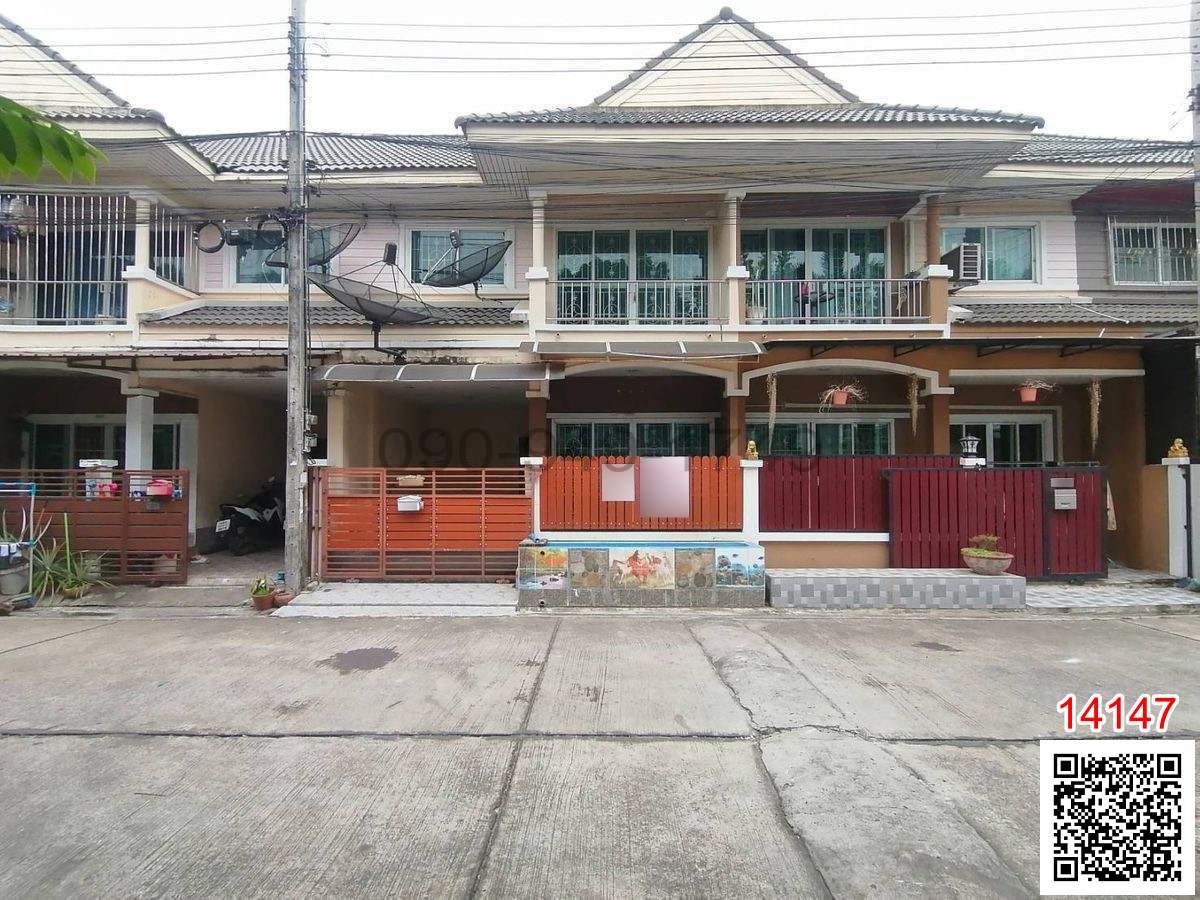 3 Bedroom Townhouse For Rent In O Ngoen, Bangkok