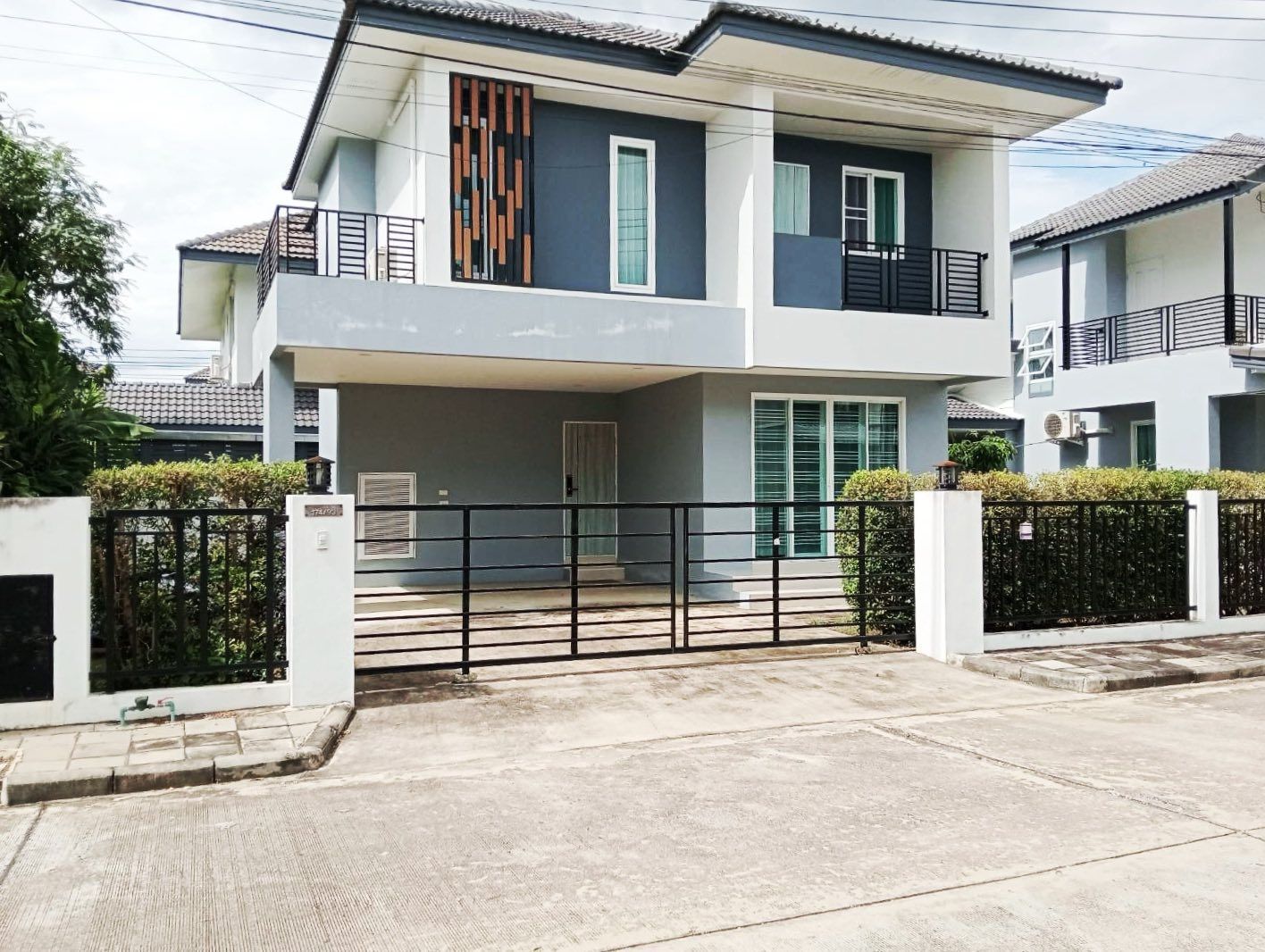 3 Bedroom House For Rent In Saraphi, Chiang Mai