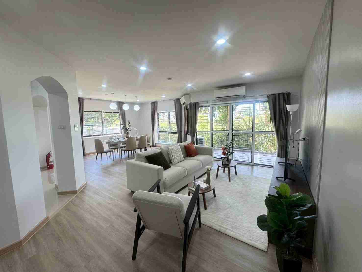 3 Bedroom Apartment For Rent In Phla, Rayong