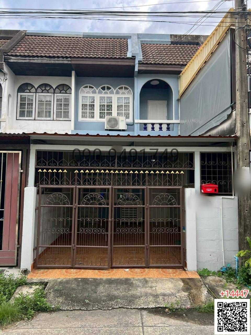 2 Bedroom Townhouse For Rent In Saphan Sung, Bangkok