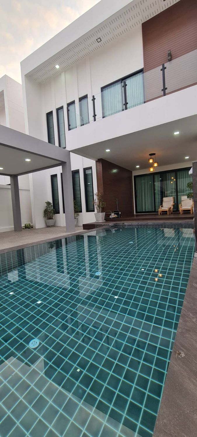 3 Bedroom Villa For Rent In Nong Prue, Chon Buri