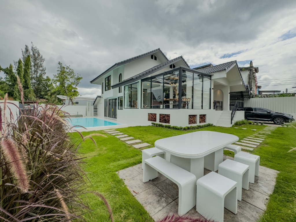 4 Bedroom Villa For Rent In Mae Hia, Chiang Mai