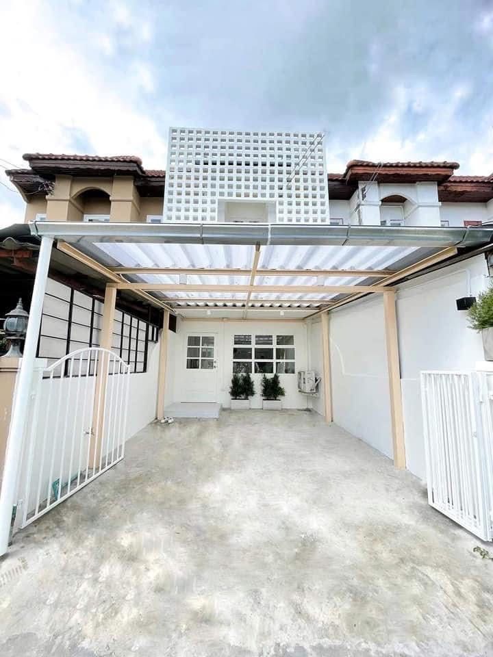 2 Bedroom Townhouse For Rent In Mae Hia, Chiang Mai