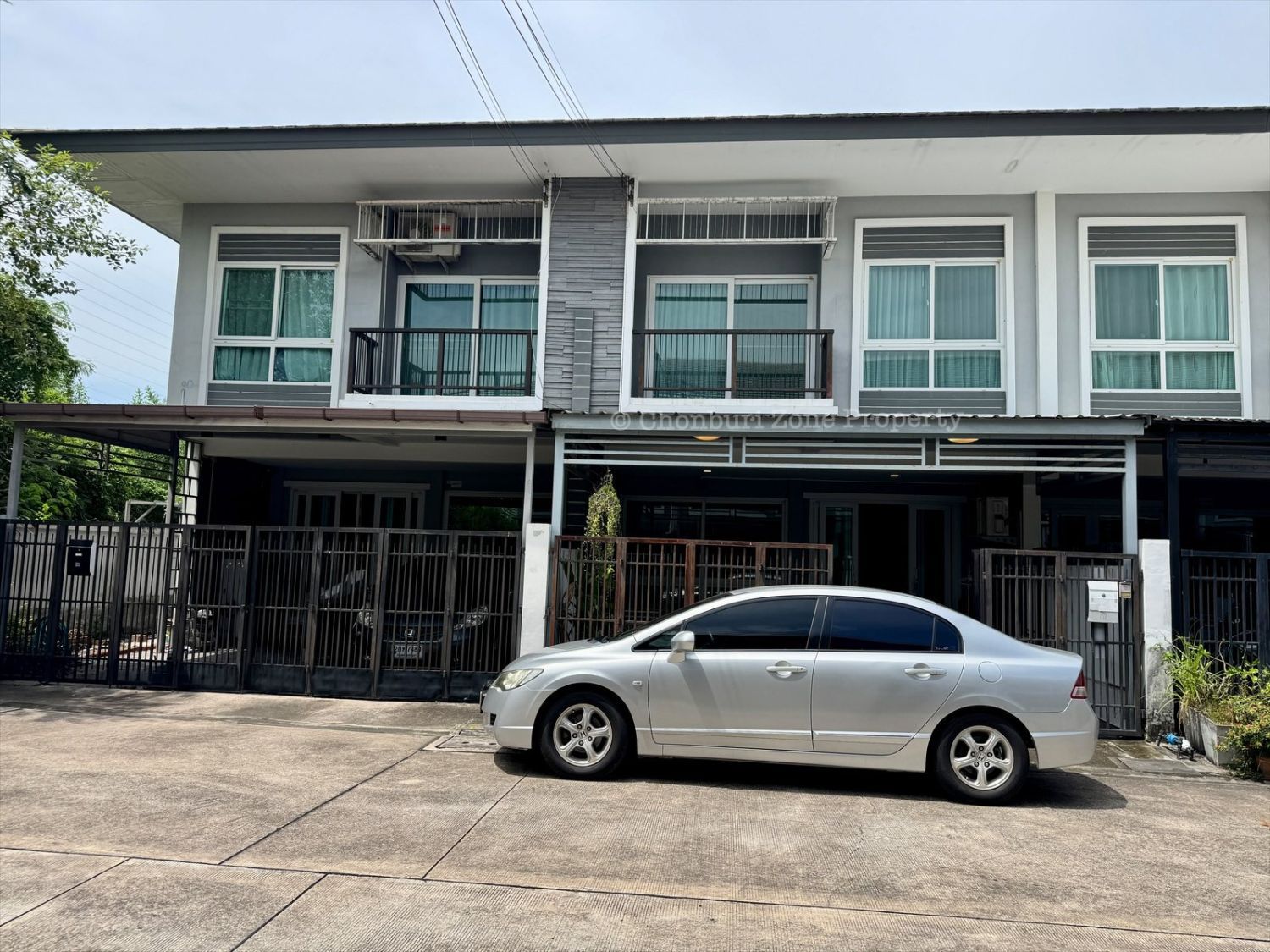 3 Bedroom Townhouse For Rent At The Finest Town Si Racha