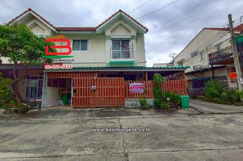 3 Bedroom Townhouse For Rent In Bang Chan, Bangkok