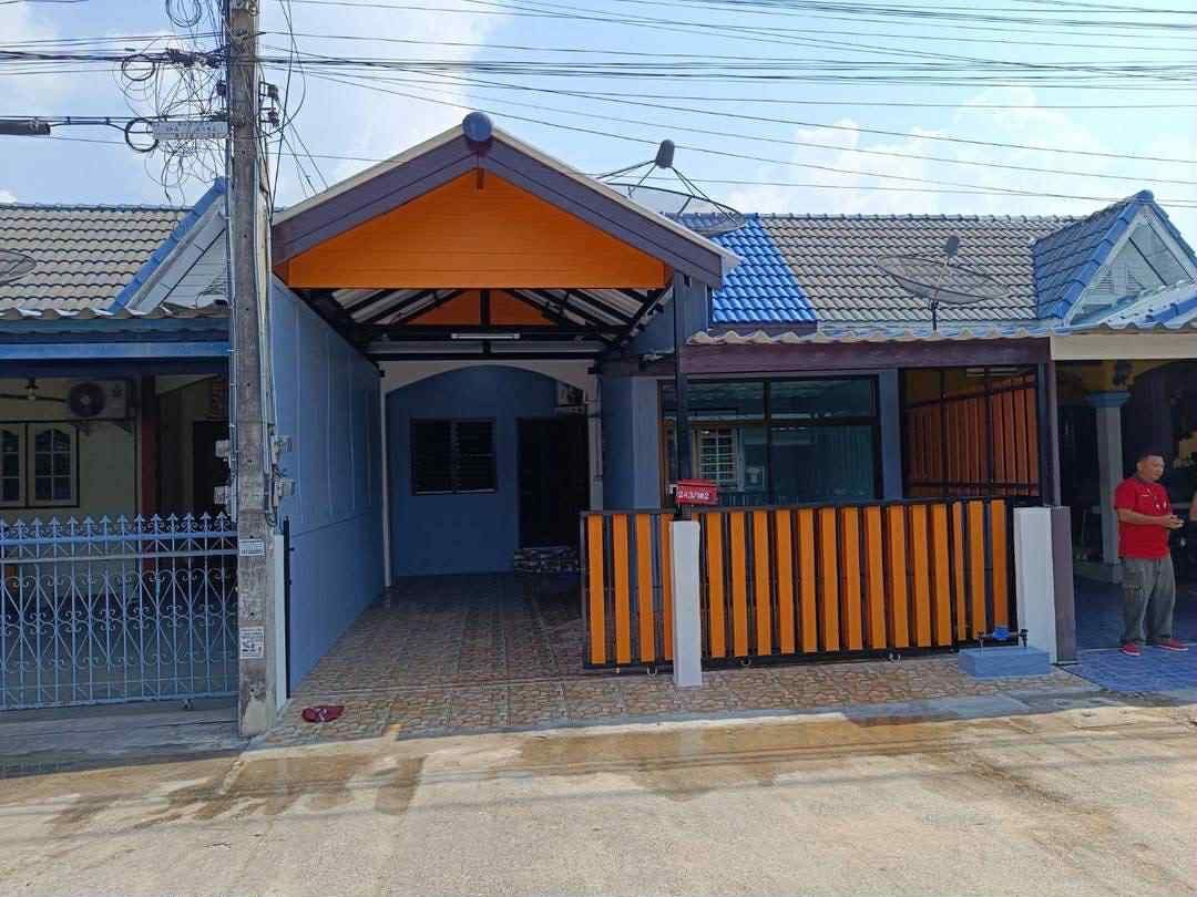 3 Bedroom Townhouse For Rent In Nong Kham, Chon Buri