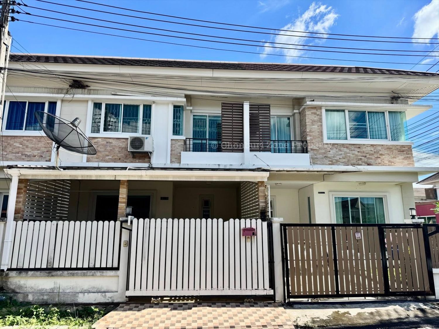 3 Bedroom Townhouse For Rent In Nong Kham, Chon Buri