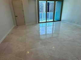 2 Bedroom Condo for sale in Uptown Mall - Uptown Bonifacio, Makati City, Makati City