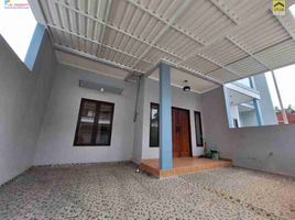 4 Kamar Rumah for sale in Jatiasih, Bekasi, Jatiasih