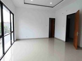 5 Bedroom House for sale in Gubeng, Surabaya, Gubeng