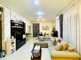 3 Kamar Rumah for rent in Bekasi, West Jawa, Serang, Bekasi