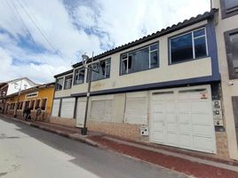 911 m² Office for sale in Tunja, Boyaca, Tunja