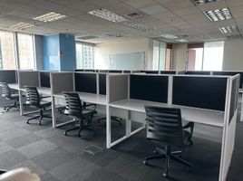 727 m² Office for rent in Manila International Airport LRT-1, Pasay City, Makati City