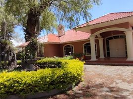 3 Bedroom Villa for sale in Calderón Park, Cuenca, Cuenca, Cuenca