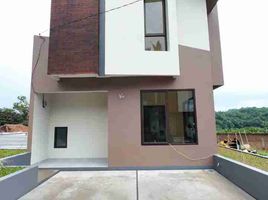 3 Kamar Rumah for sale in West Jawa, Cibinong, Bogor, West Jawa