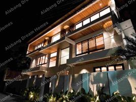 10 Bedroom Villa for sale in Muntinlupa City, Southern District, Muntinlupa City