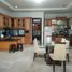 4 Habitación Casa en venta en Dukuhpakis, East Jawa, Dukuhpakis