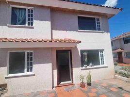 3 Habitación Villa en venta en Cumbaya, Pichincha, Cumbaya