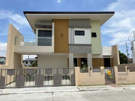 5 Bedroom House for sale in Imus City, Cavite, Imus City