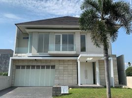 4 Bedroom House for sale in East Jawa, Lakarsantri, Surabaya, East Jawa