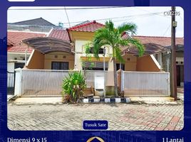 3 Bedroom House for sale in Gunung Anyar, Surabaya, Gunung Anyar