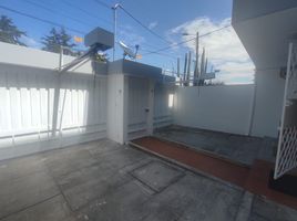 3 Habitación Villa en venta en Cumbaya, Pichincha, Cumbaya