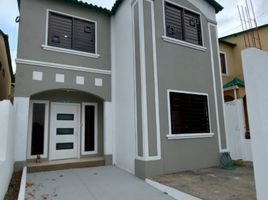 4 Bedroom House for sale in Daule, Guayas, Daule, Daule