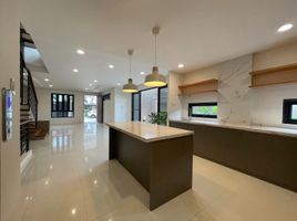 4 Bedroom House for sale in Taguig City, Metro Manila, Taguig City