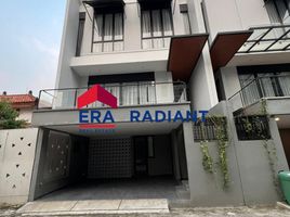 3 Kamar Vila for sale in Cilandak Town Square, Cilandak, Cilandak