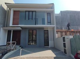 4 Bedroom Villa for sale in Lakarsantri, East Jawa, Lakarsantri, Surabaya, East Jawa, Indonesia