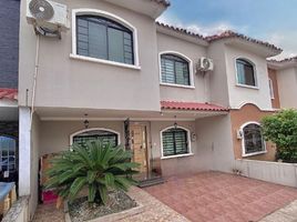 3 Bedroom Villa for sale in Machala, El Oro, Machala, Machala