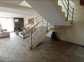 5 Bedroom House for sale in Nayon, Quito, Nayon