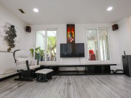  Nhà mặt tiền for rent in Tân Phú, Quận 7, Tân Phú