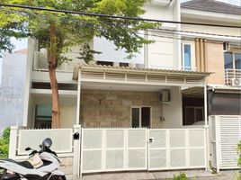 4 Bedroom House for sale in Jambangan, Surabaya, Jambangan