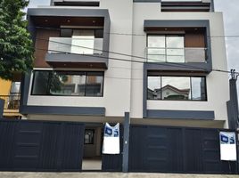 6 Bedroom House for sale in Eastern District, Metro Manila, Quezon City, Eastern District