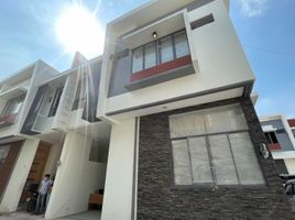 3 Bedroom Townhouse for sale in Roosevelt LRT-1, Quezon City, Quezon City