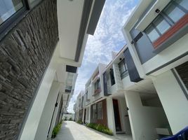 3 Bedroom Villa for sale in Roosevelt LRT-1, Quezon City, Quezon City