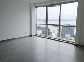 135 SqM Office for rent in Ecuador, Daule, Daule, Guayas, Ecuador