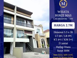 5 Kamar Rumah for sale in Lakarsantri, Surabaya, Lakarsantri